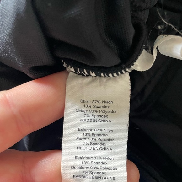 Bleu Rod Beattie Let's Get Twisted Draped One Piece Bandeau Swimsuit 10 Black - Picture 6 of 9